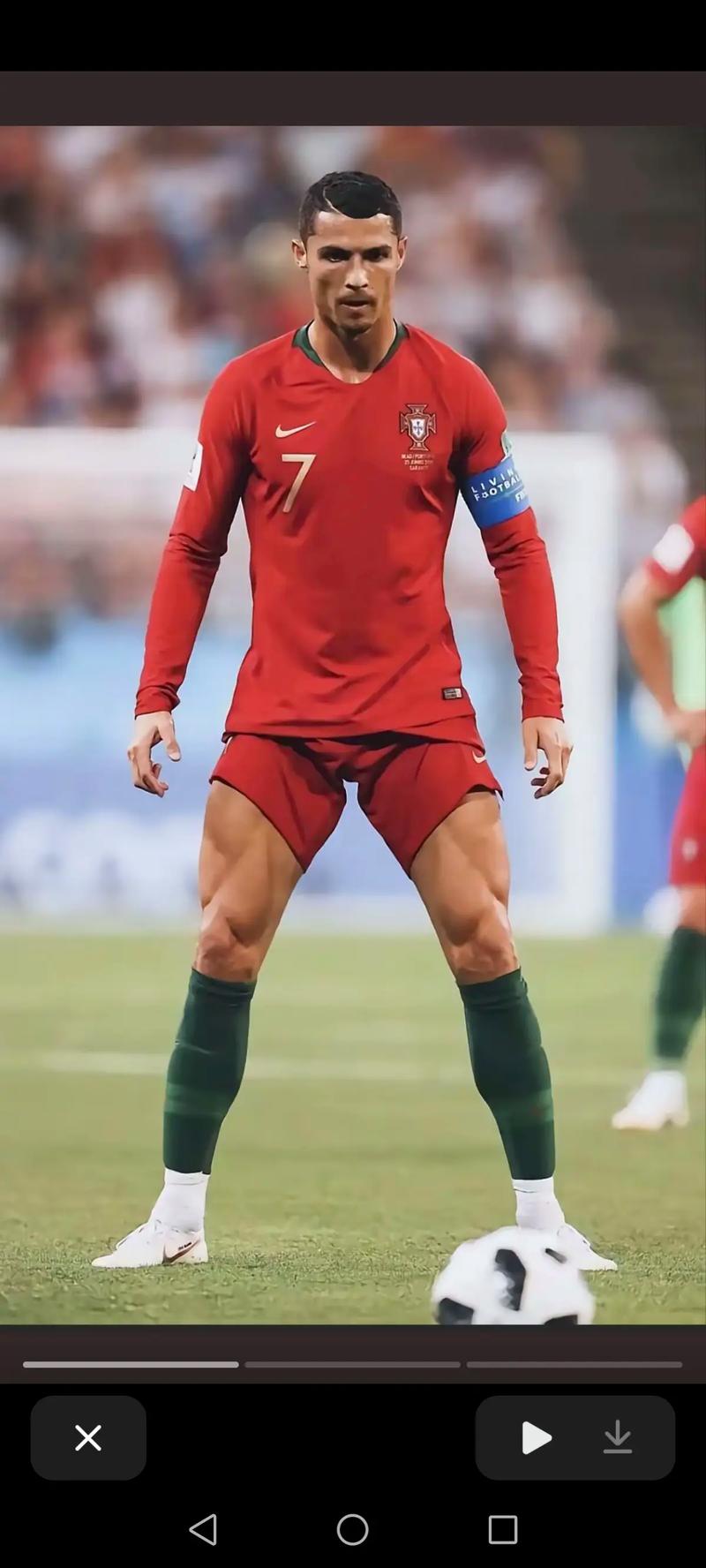 前锋射门力度与准度如何兼顾？